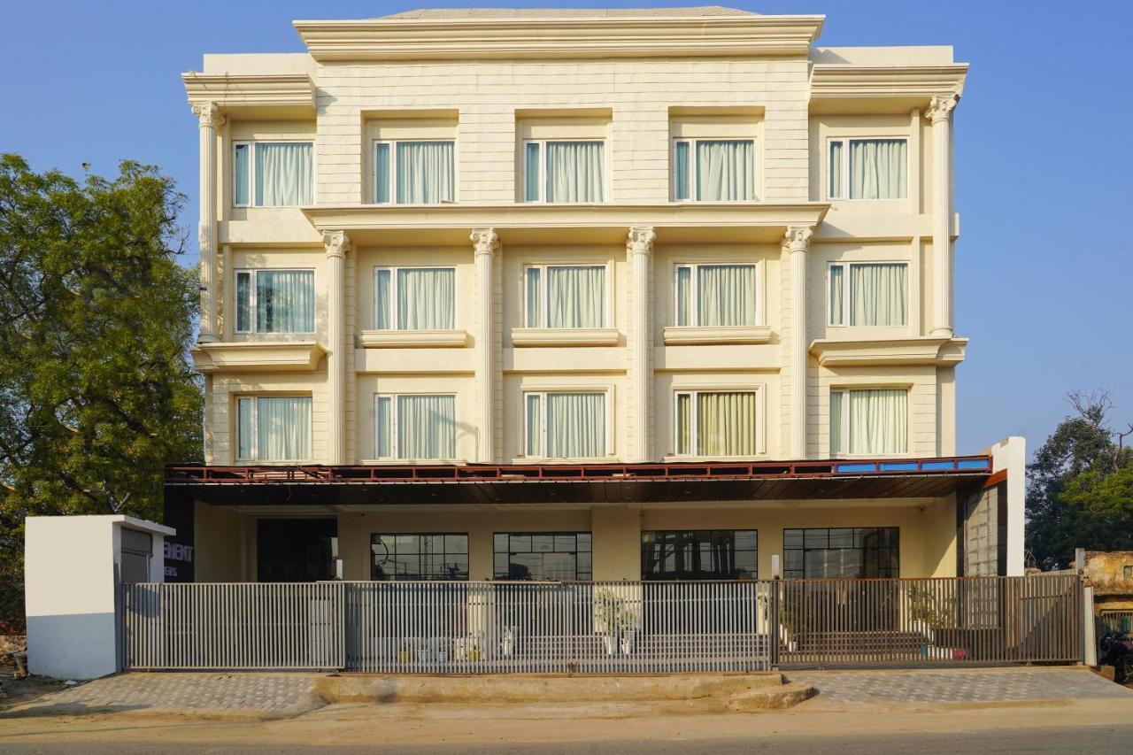 Hotel Four Element Varanasi Dış mekan fotoğraf