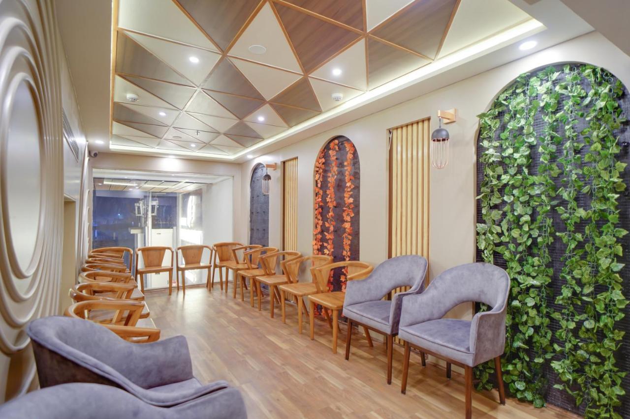 Hotel Four Element Varanasi Dış mekan fotoğraf