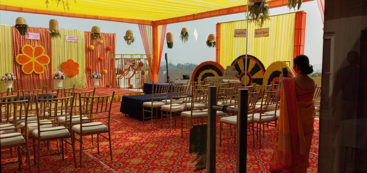 Hotel Four Element Varanasi Dış mekan fotoğraf