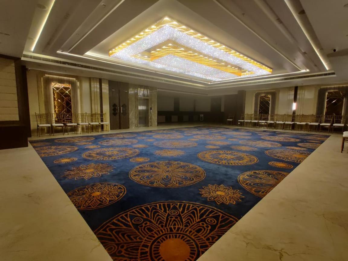 Hotel Four Element Varanasi Dış mekan fotoğraf