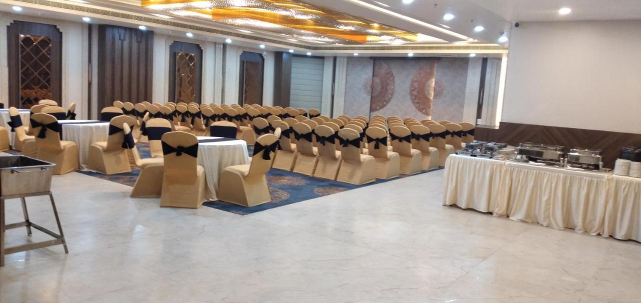 Hotel Four Element Varanasi Dış mekan fotoğraf