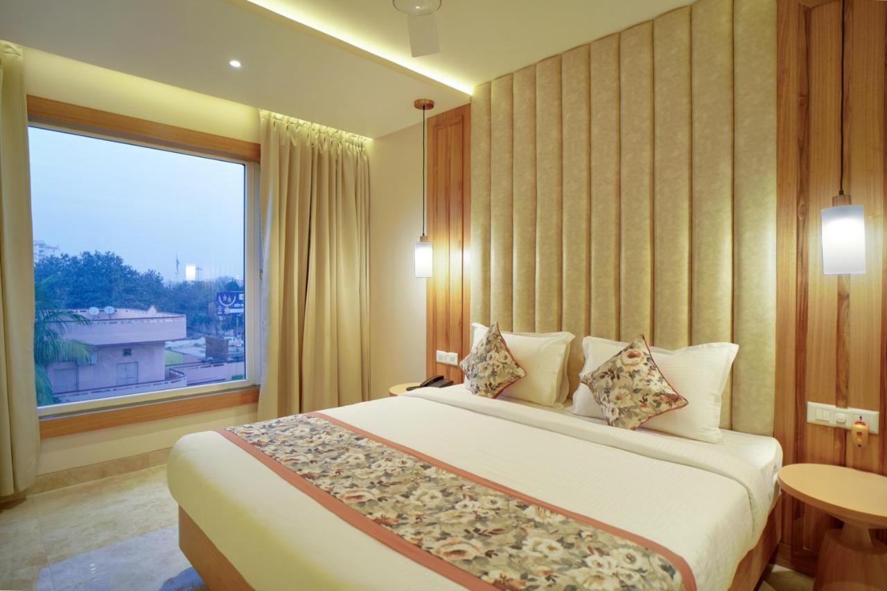 Hotel Four Element Varanasi Dış mekan fotoğraf